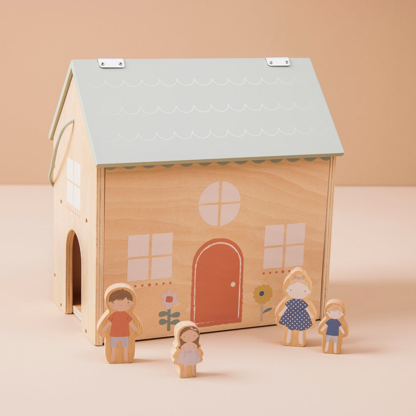 Just Bee Kids trädockhus med familjefigurer (FSC)
