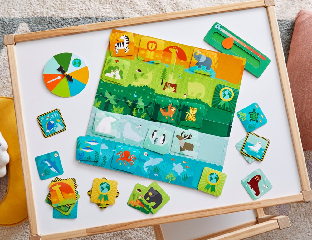 petit collage Spel- Bees Trees Seas and Me