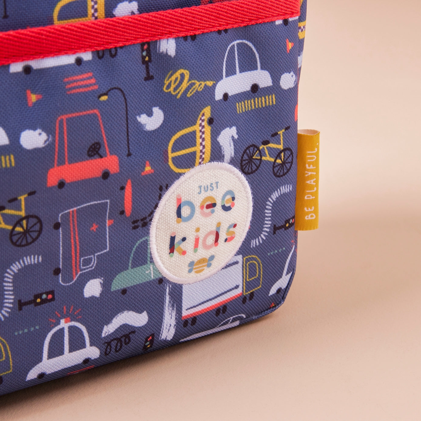 Just Bee Kids Transporttryck Isolerad Lunchväska