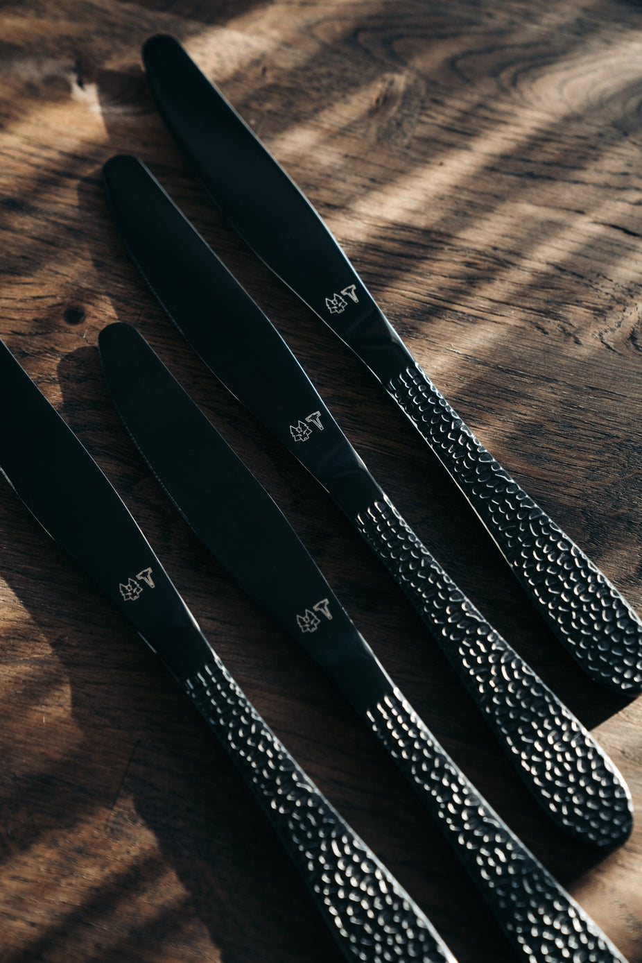 Vargen & thor ONYX - Bestickset, 16 delar, Svart