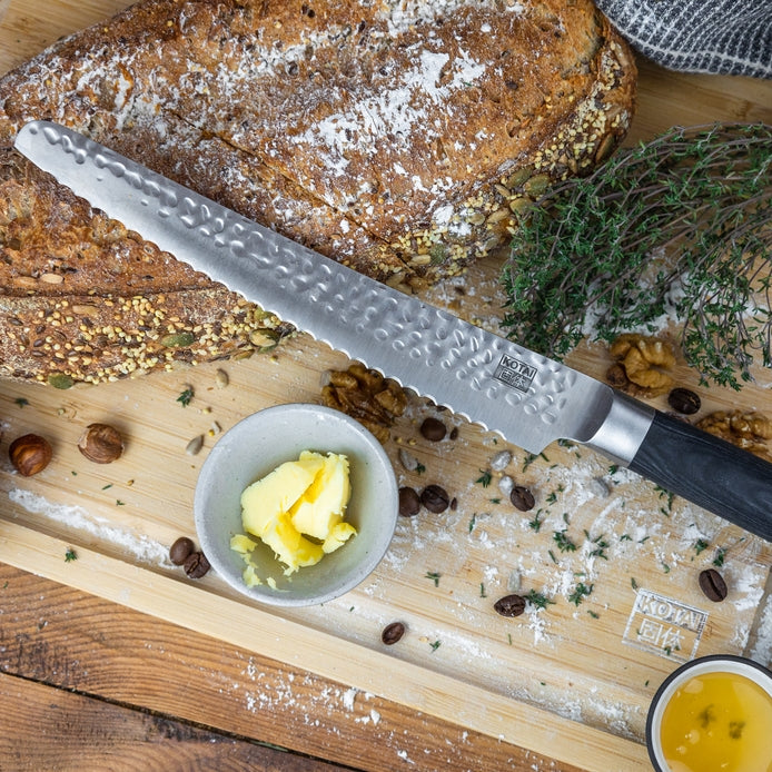 KOTAI   Kökskniv - KOTAI Serrated Bread/Pastry Knife + Presentförpackning