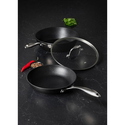 Robust gryta 3,3 L 26 cm